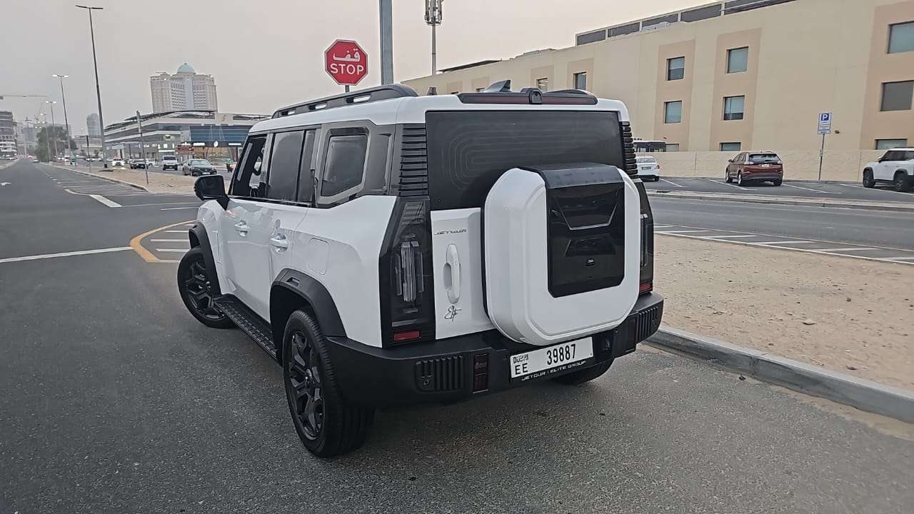 Rent a car with driver in dubai Jetour T2 2026